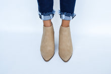 Load image into Gallery viewer, Luna Booties